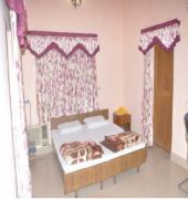 Kundan Guest Ghouse Hotel Allahabad Exterior foto